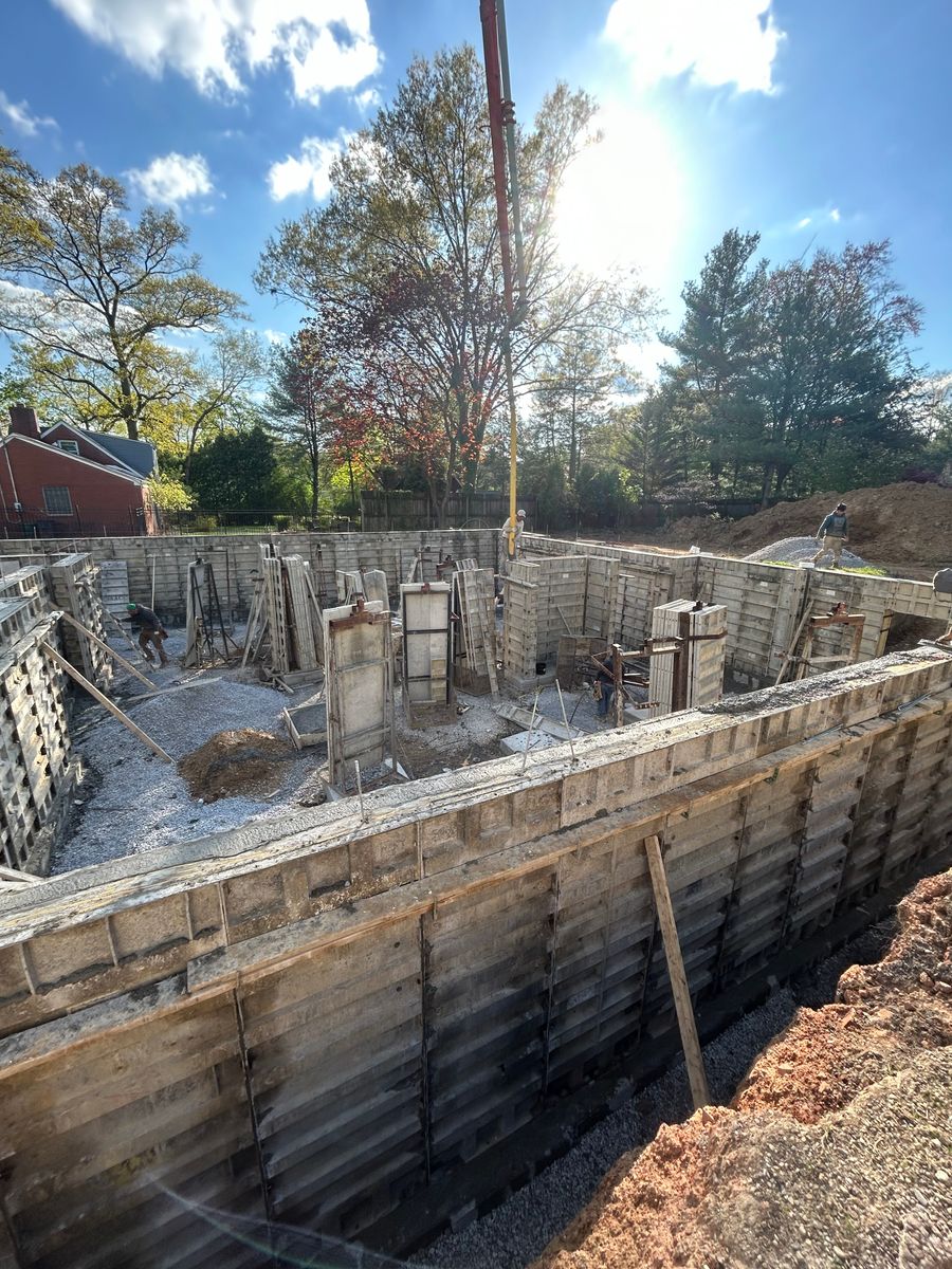 Poured Concrete Walls for Hanula Concrete Pumping in Pittsburgh, PA