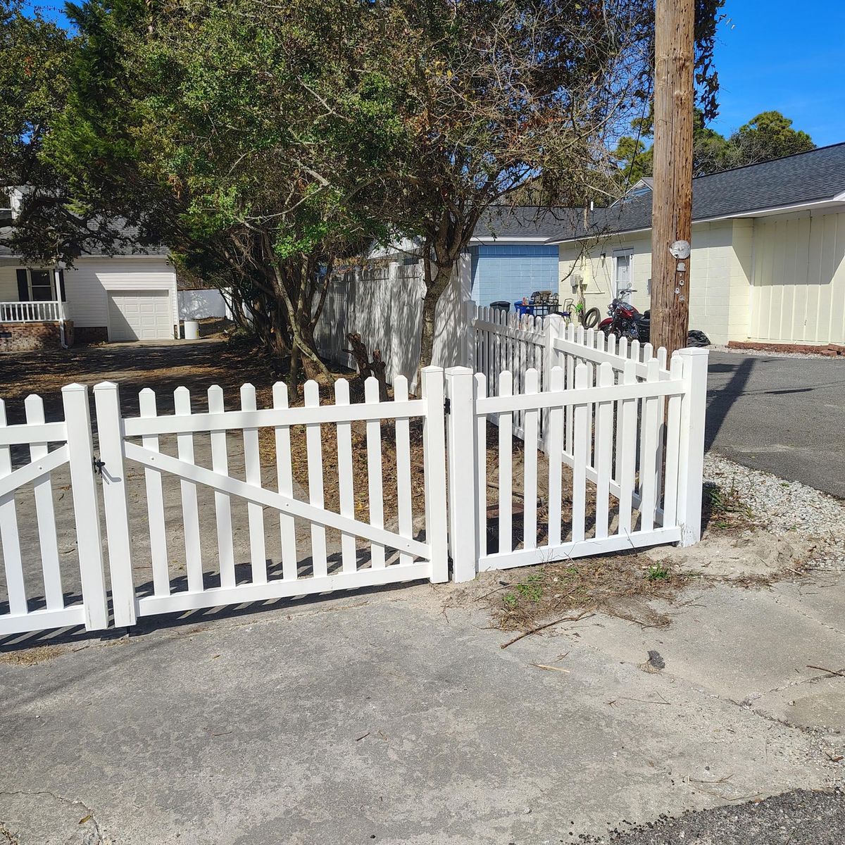 Fence Installation for JB Nealy Fence in Elgin, SC