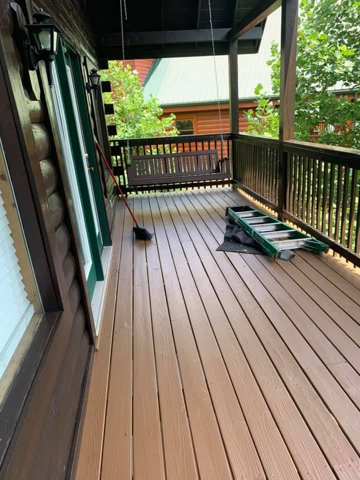 Deck & Patio Installation for Roberts Handyman Service  in Pigeon Forge, TN