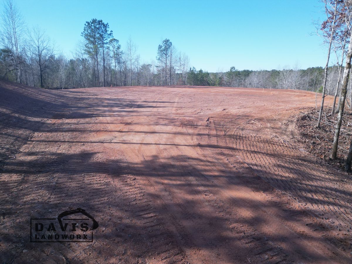 Dozer Services for Davis Landworx in Clanton,  AL