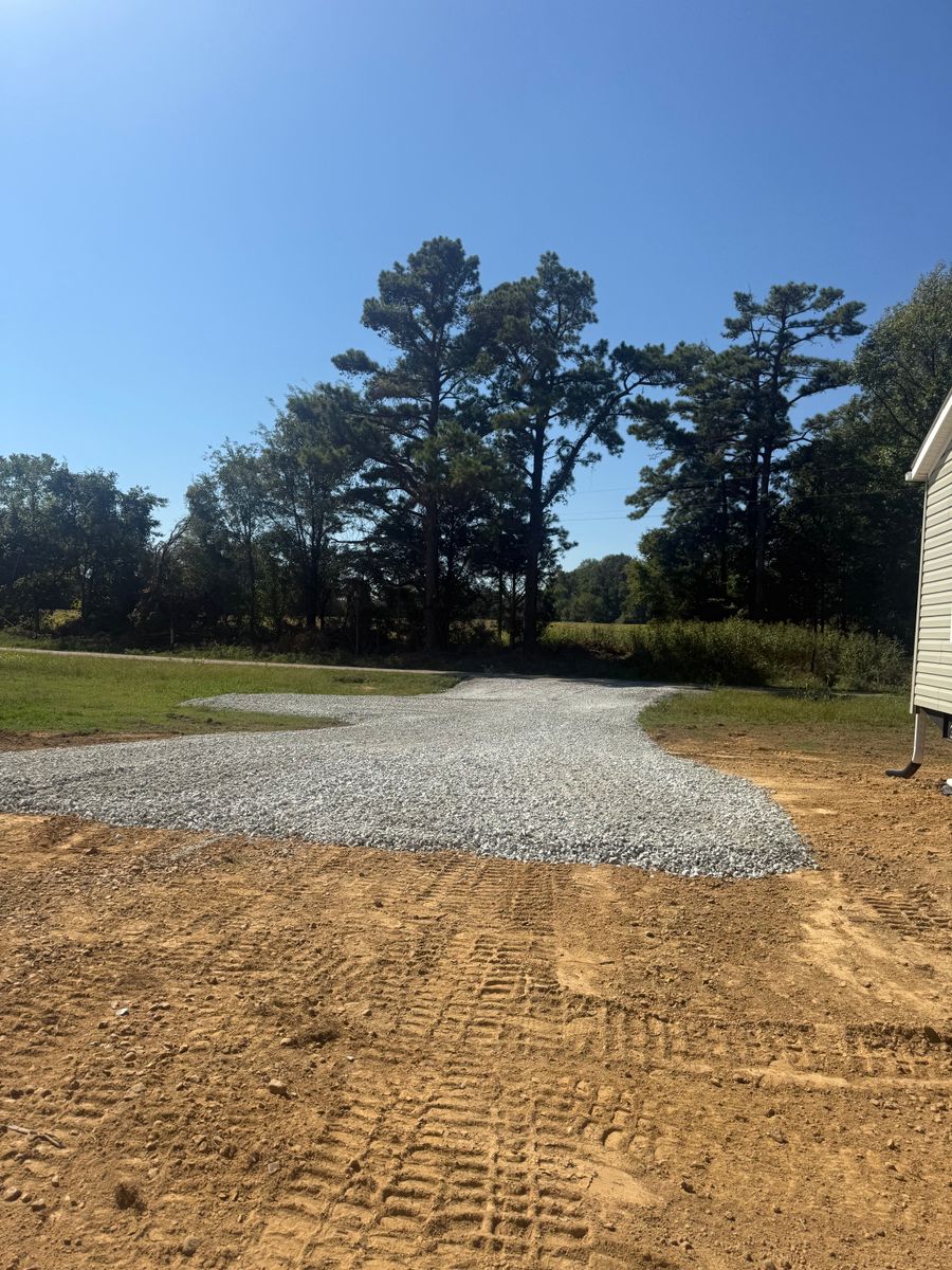 Land Grading & Leveling for West TN Dirt Works in Lexington, TN