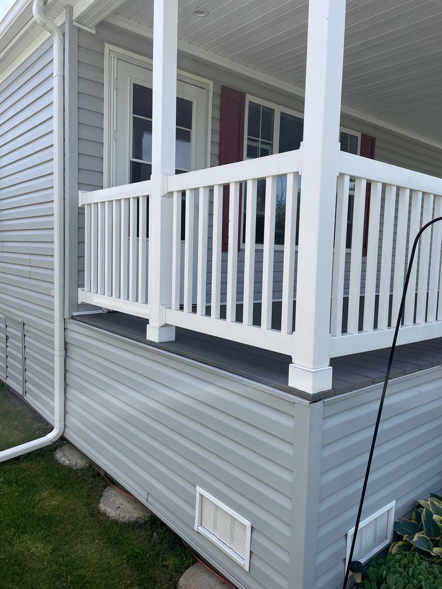 Deck & Patio Installation for HI-Quality Building & Design in Washtenaw County, MI