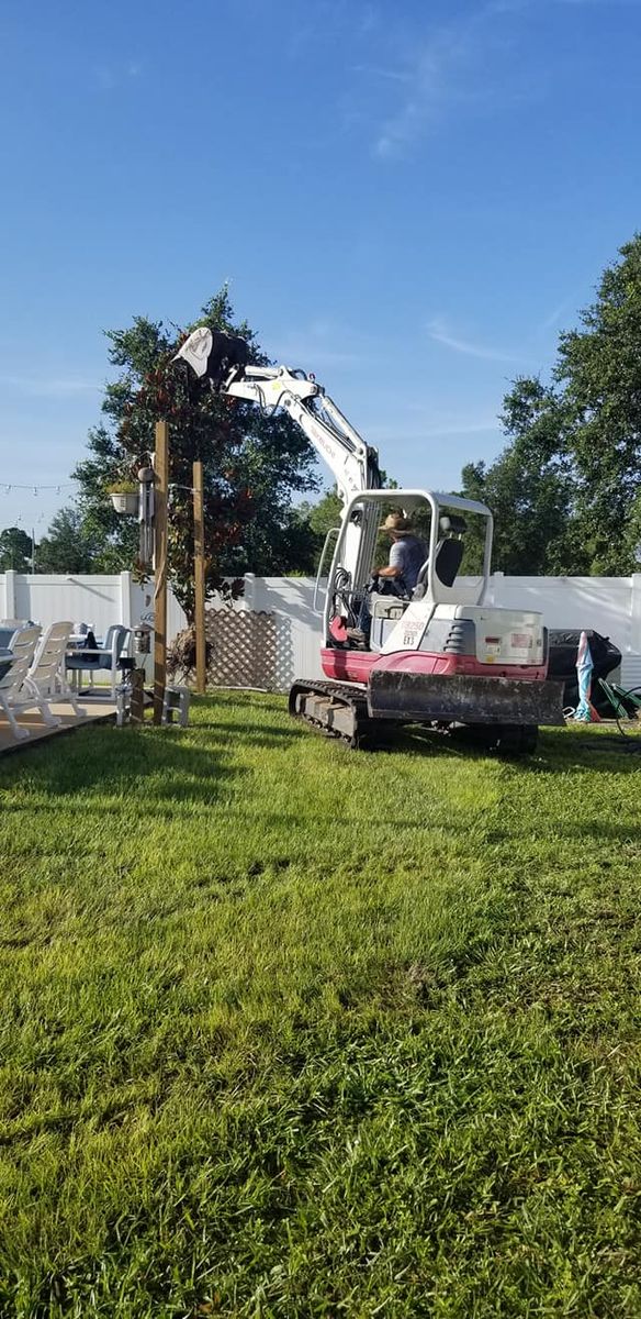 Tree Service for Southern Pride Turf Scapes in Lehigh Acres, FL