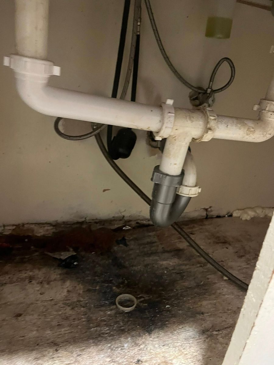 Plumbing Repairs for Scooter’s Construction in Centralhatchee, GA