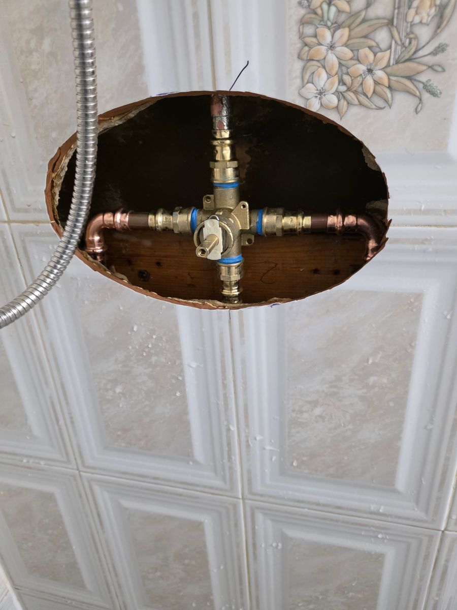 Shower valve replacement for Jet plumbing and drain cleaning in Hollywood, FL