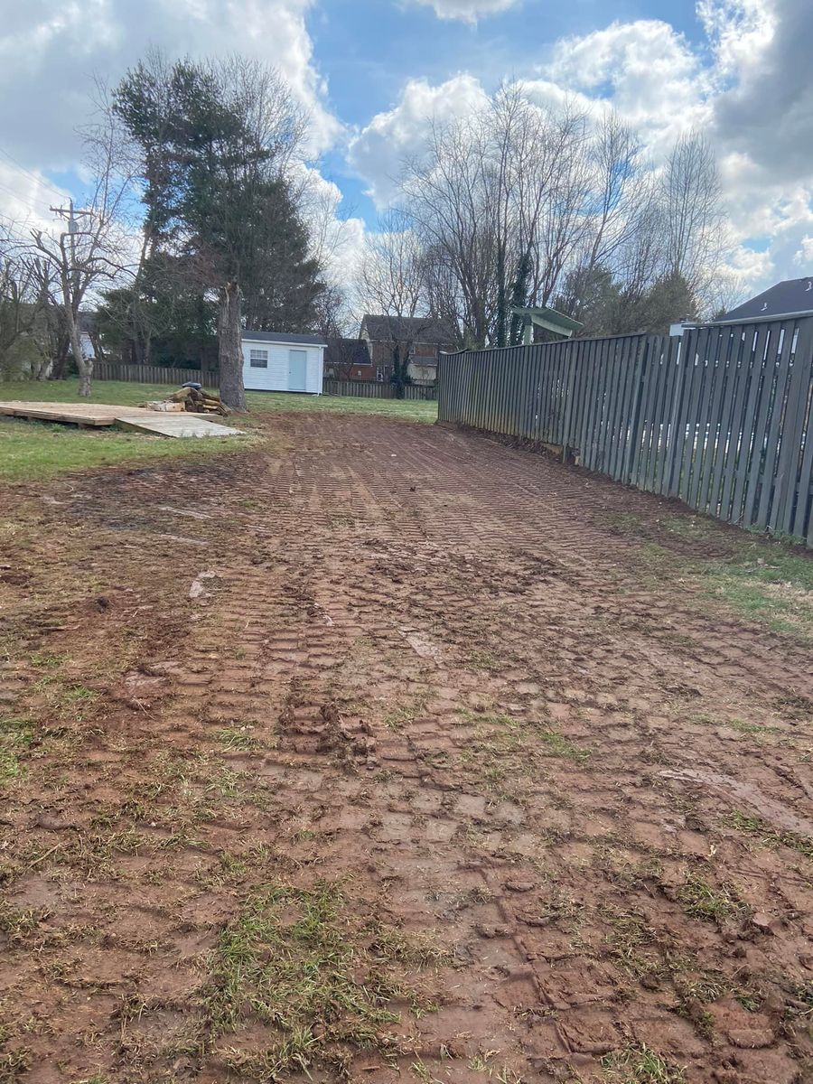 Site Preparation for DIRT PLUS LLC in Bowling Green, KY