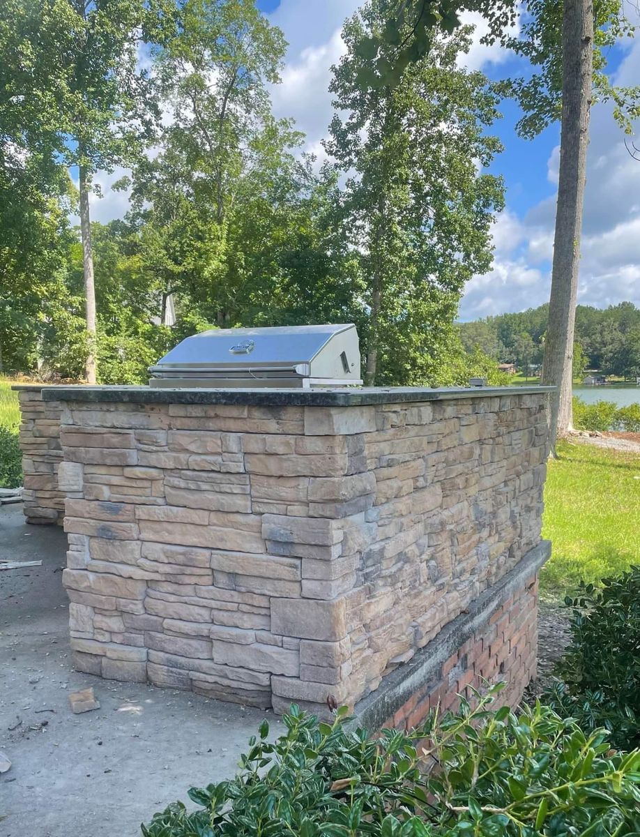 Patio Design & Construction for Paradise Landscaping and Tree Service in Greenwood County, SC
