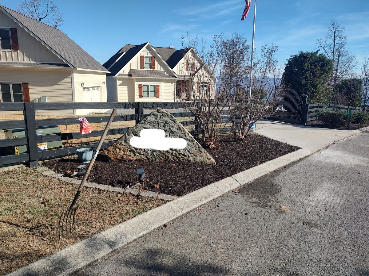 Mulch Bed Installation and Renovation for Starnes Hardscapes & Property Management LLC in Dunlap, TN