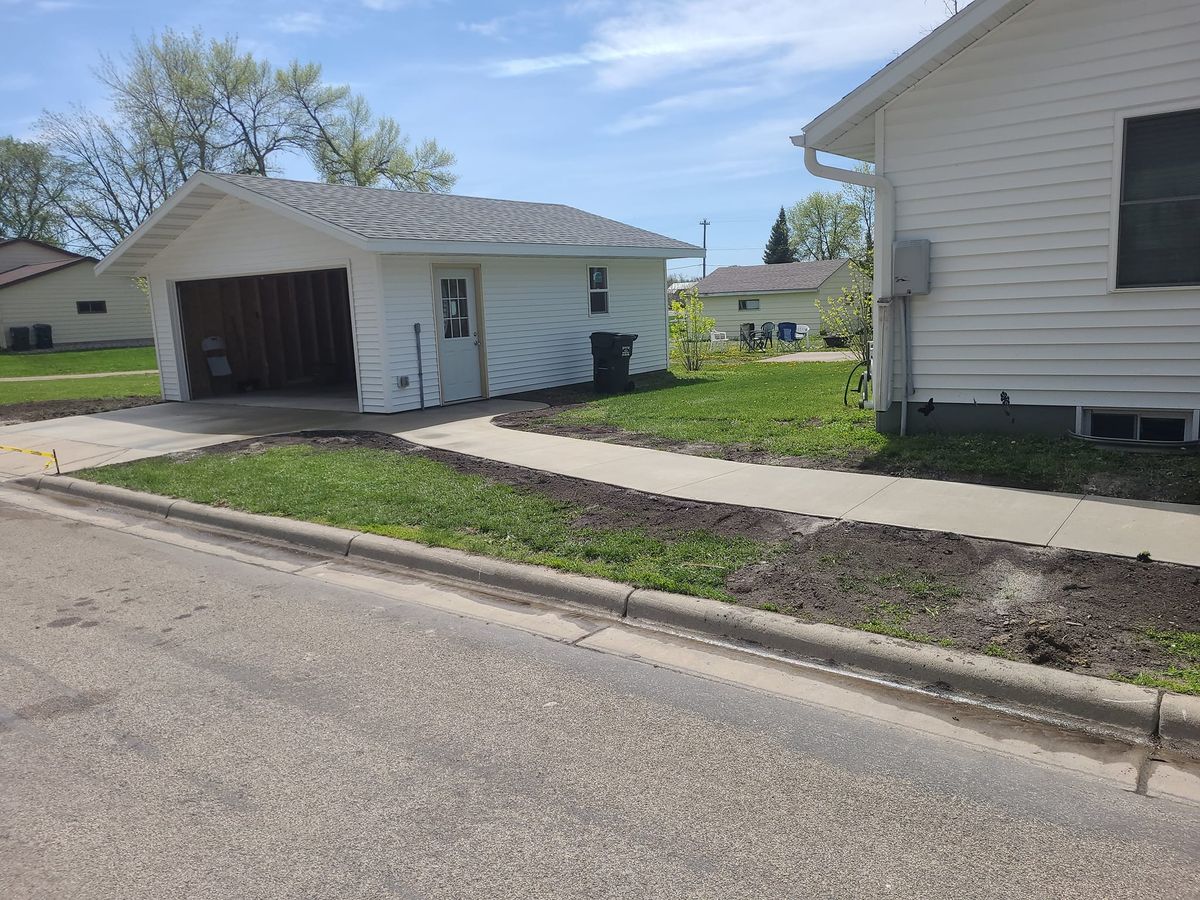 Concrete Slab Construction for Cousins Construction in Murdock, MN
