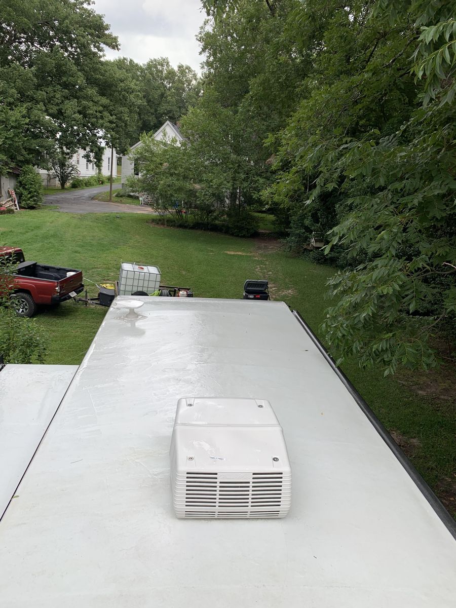 RV and Fleet Washing for X-Stream Pressure Washing and Roof Cleaning in Sandersville, GA