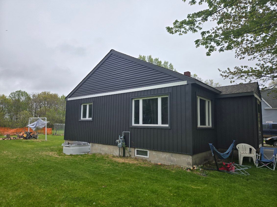 Windows for Buck's Exteriors in Manistee, MI