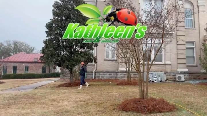 Flowerbed Pre-emergent with Herbicide treatments. for Kathleen's Lawn & Shrub Care in Augusta, GA
