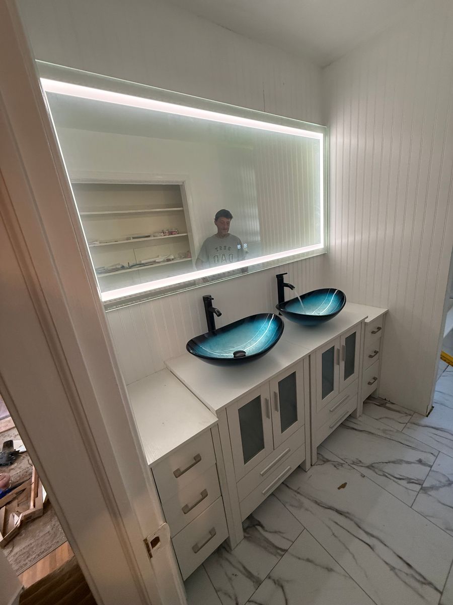 Carpentry for Richmond Renovation Specialist LLC  in Chesterfield, VA