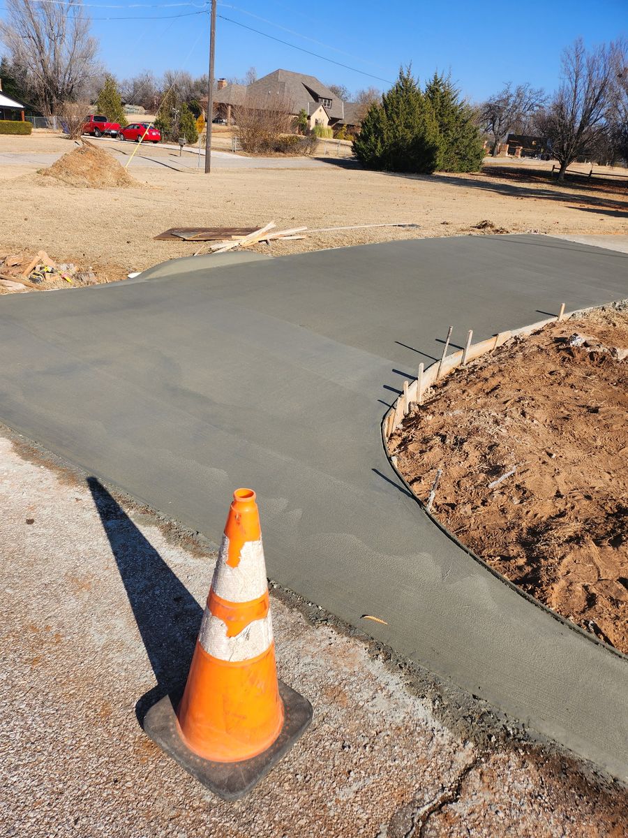 Concrete for Gb Concrete & Roofing in Spencer, OK