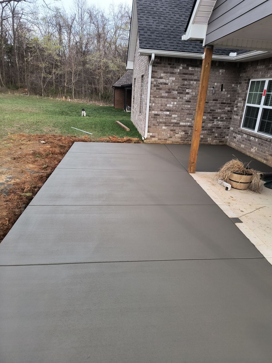 Concrete for Layne It Down Concrete Artisan in Clarksville, TN