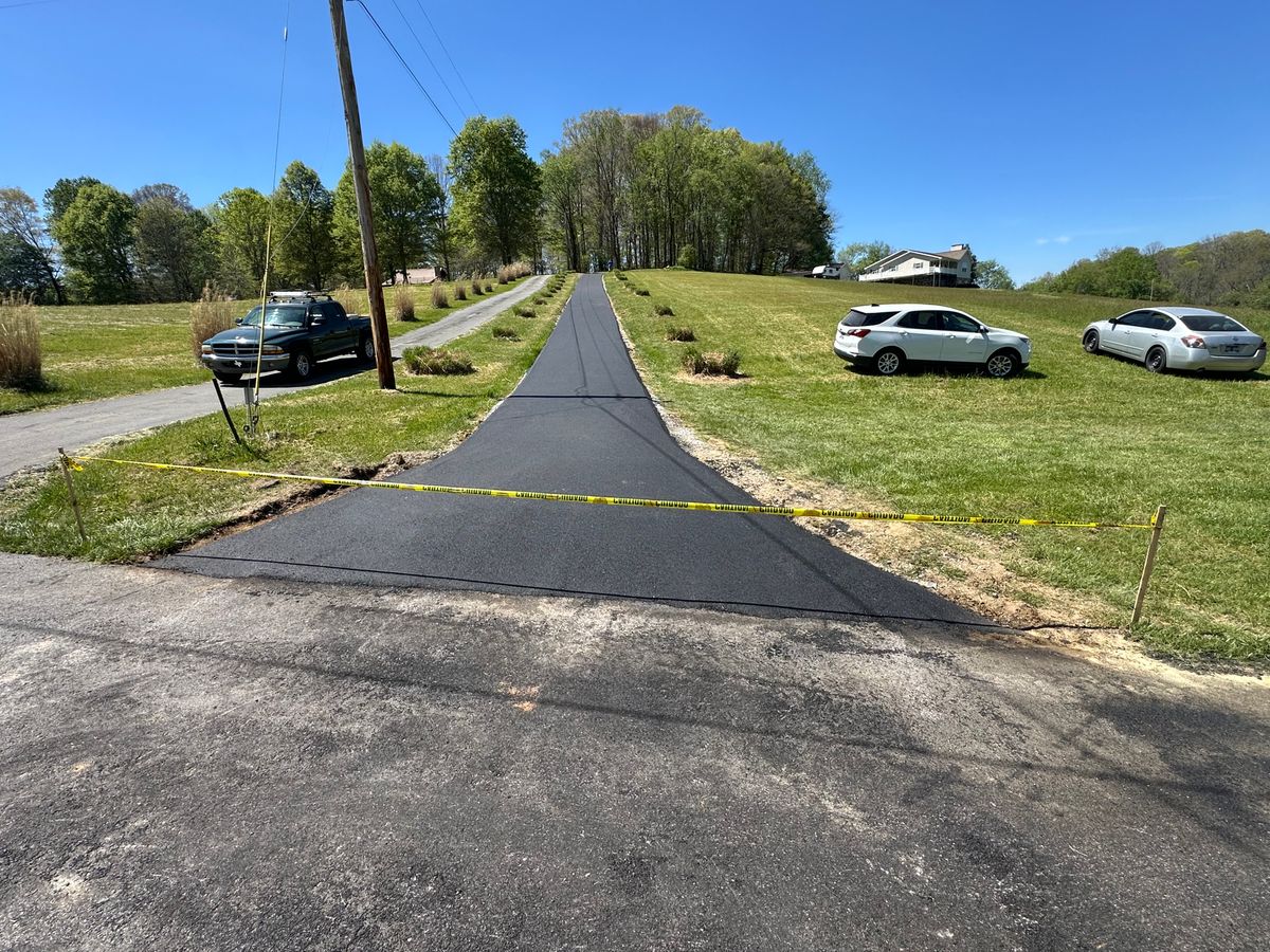 Driveway Paving for Quality Paving in Seymour, TN