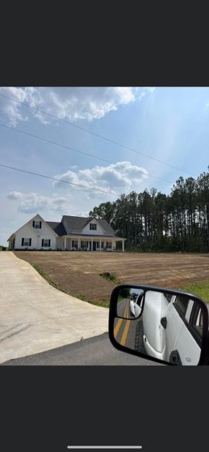 Grading for CreekSide HydroSeeding & EarthWorks in Calhoun, GA