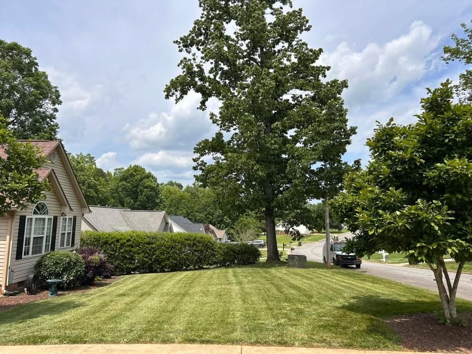 Mowing for Land Legends Landscapes LLC in Kings Mountain, NC