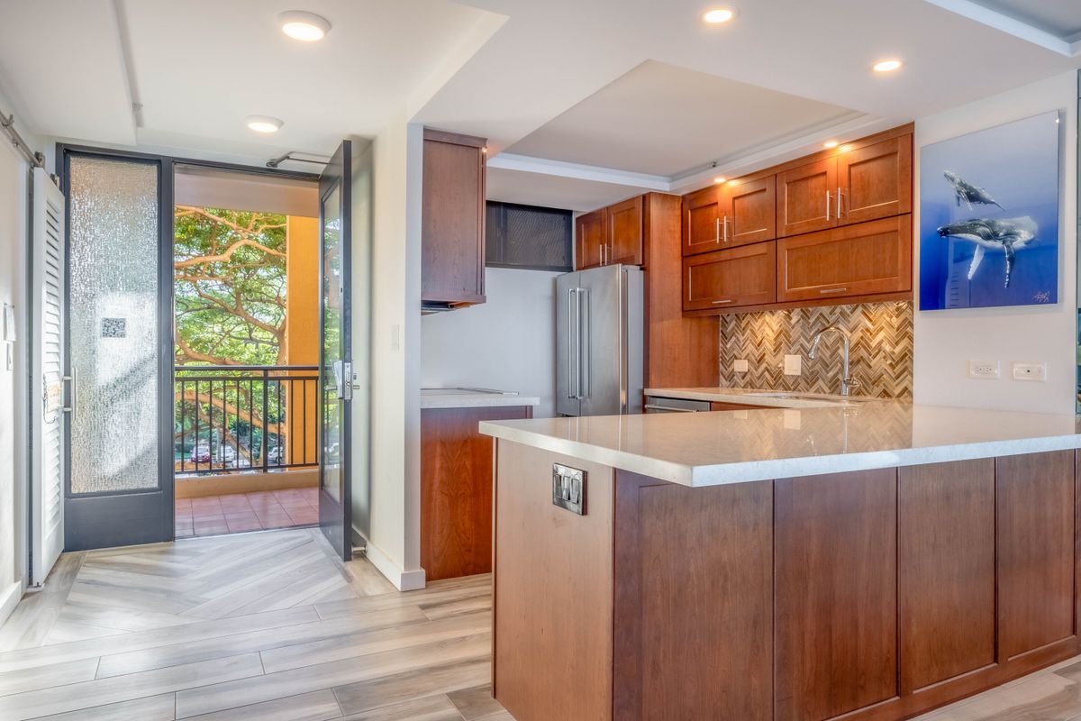 Custom Cabinetry for Alexander's Designs & Remodeling LLC in Kahului, HI