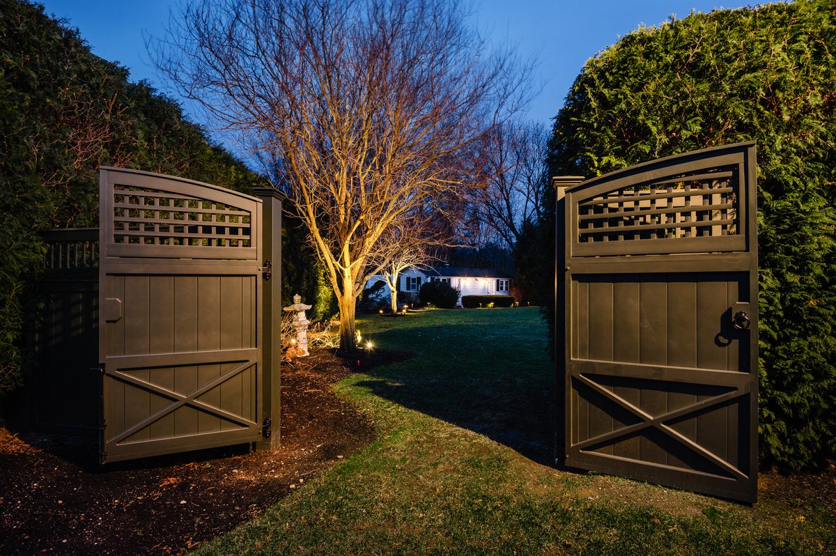 Landscape Lighting for Pungitore Landscapes, Irrigation & Fertilizer in Hingham, MA