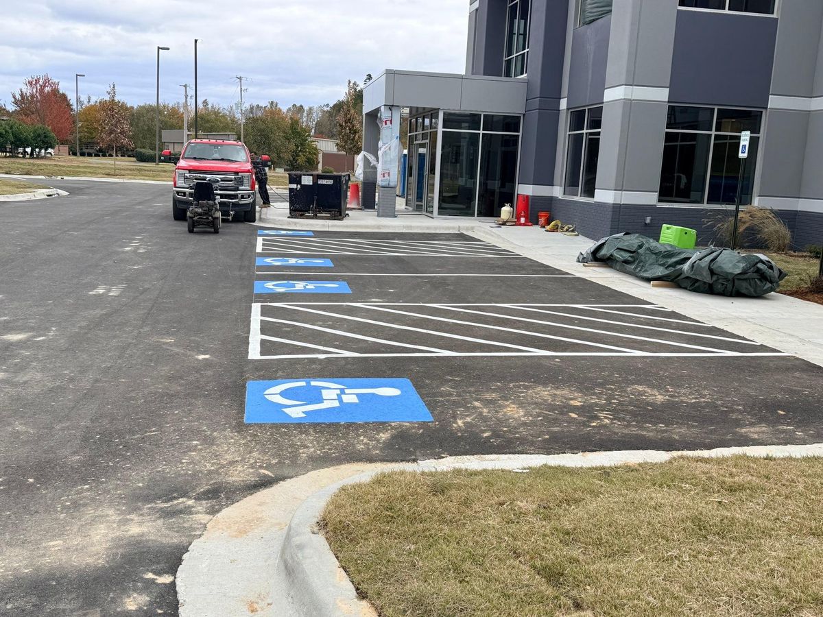 Sign Installation for Straight Line Striping in Little Rock, AR
