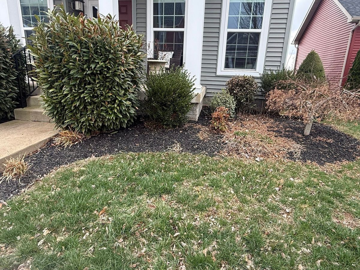 Mulch Installation for Ridgewood Lawn Care LLC in Fredericksburg, VA
