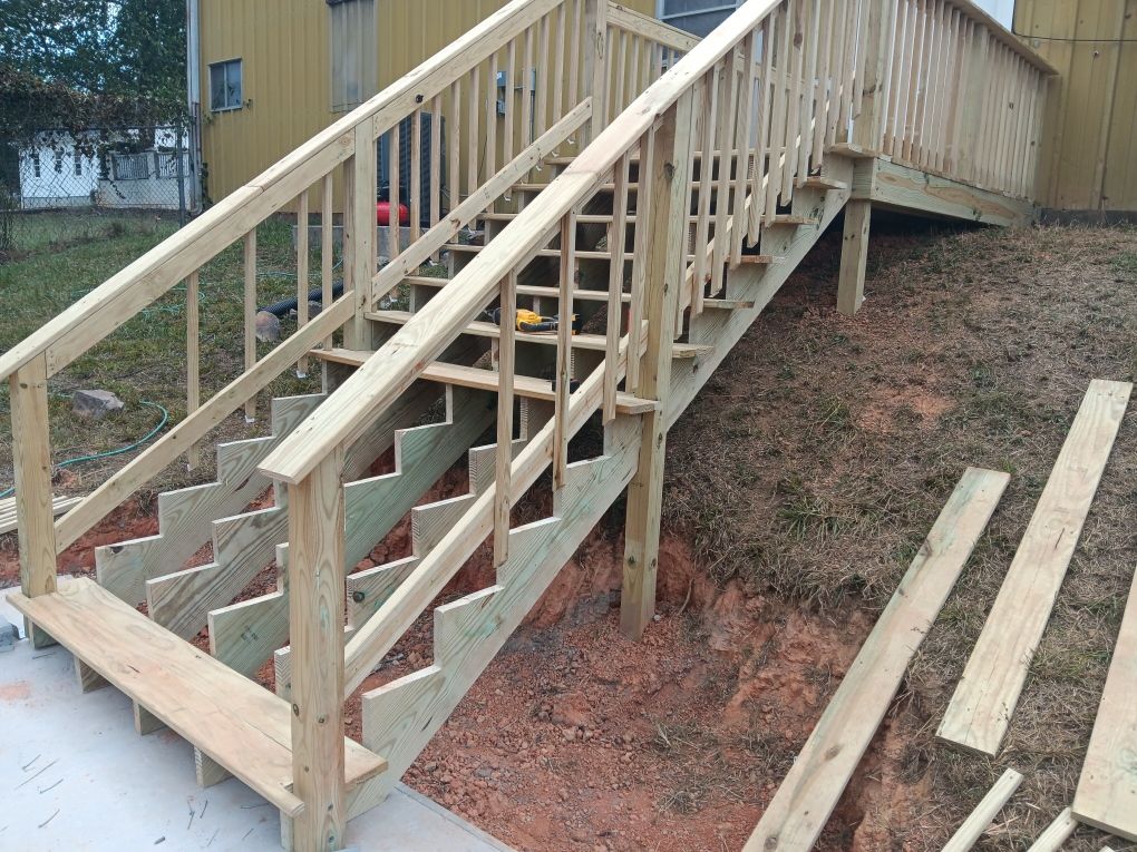 Carpentry for Iron Man Construction in Charlotte, NC