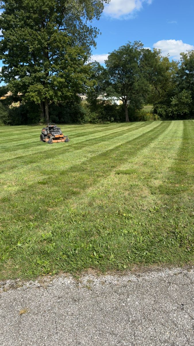 Mowing for Vasel's Landscaping Services in Medina, OH