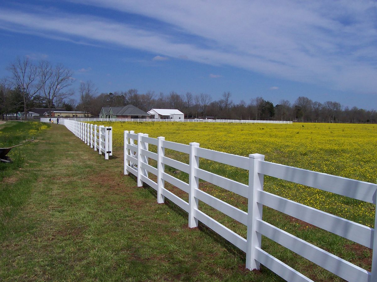 Fencing for Broker Post Ground Crew in Sussex County, DE