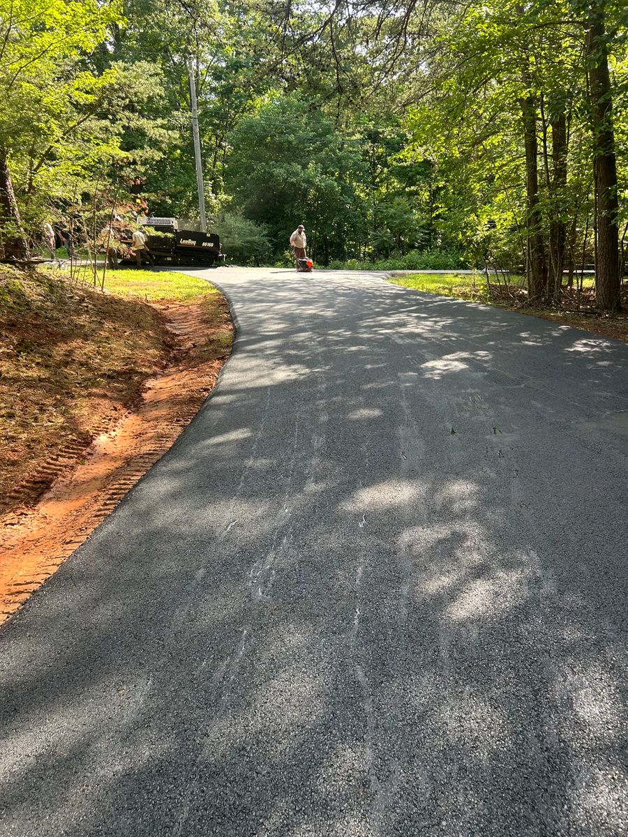 Asphalt Driveways for James R Carter Paving in Roanoke, VA