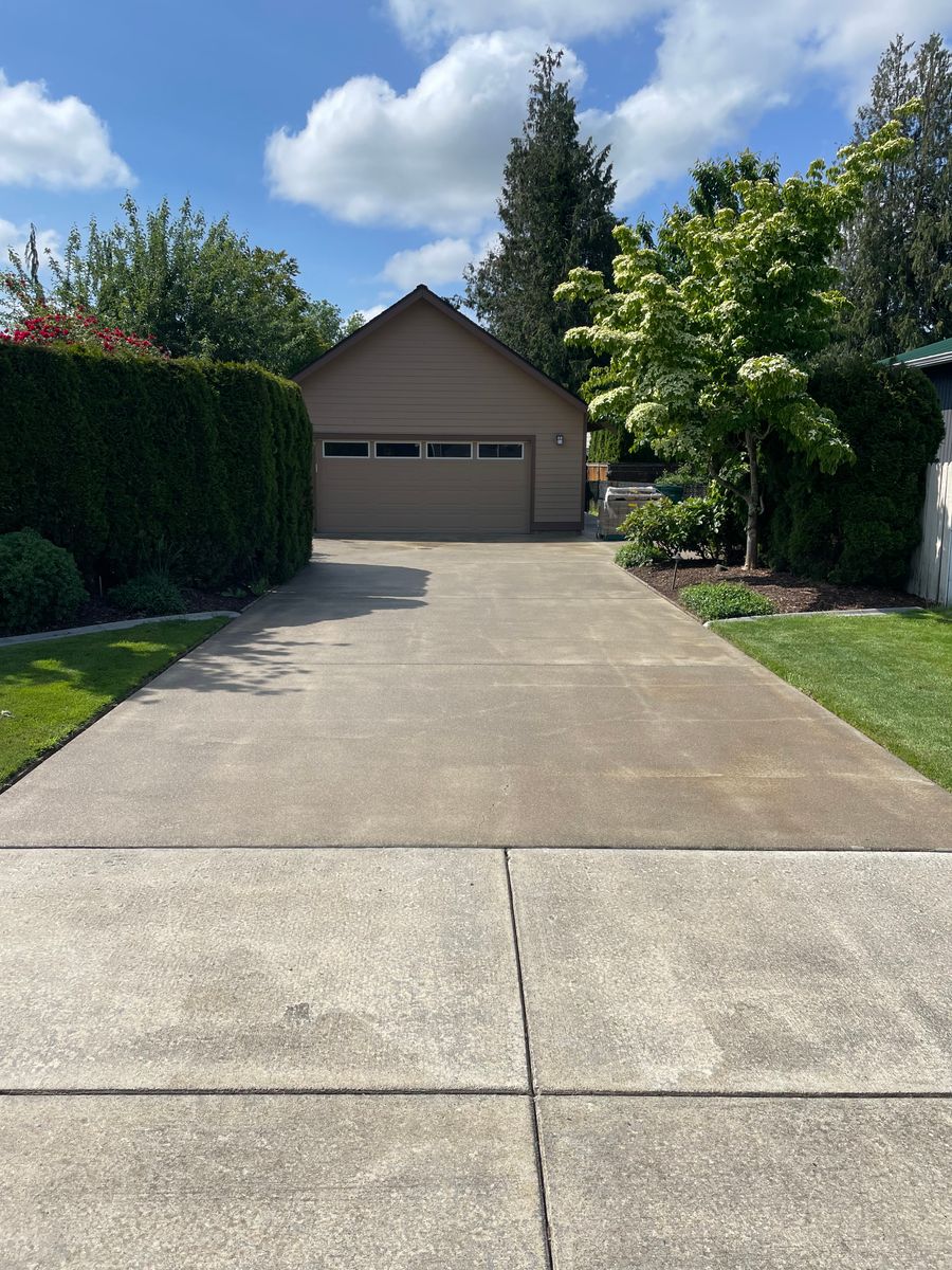 Concrete Driveways for MD Construction & Sewer in North Yelm, WA
