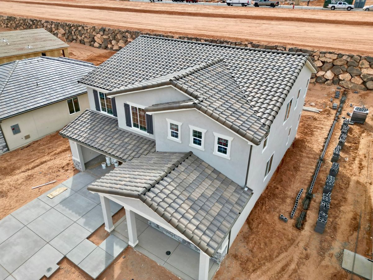 Tile Roofing for XD Roofing in Washington, UT
