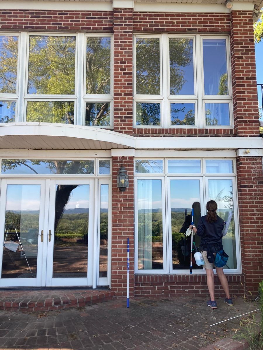 Commercial Window Cleaning for See2it Clean in St Louis, MO