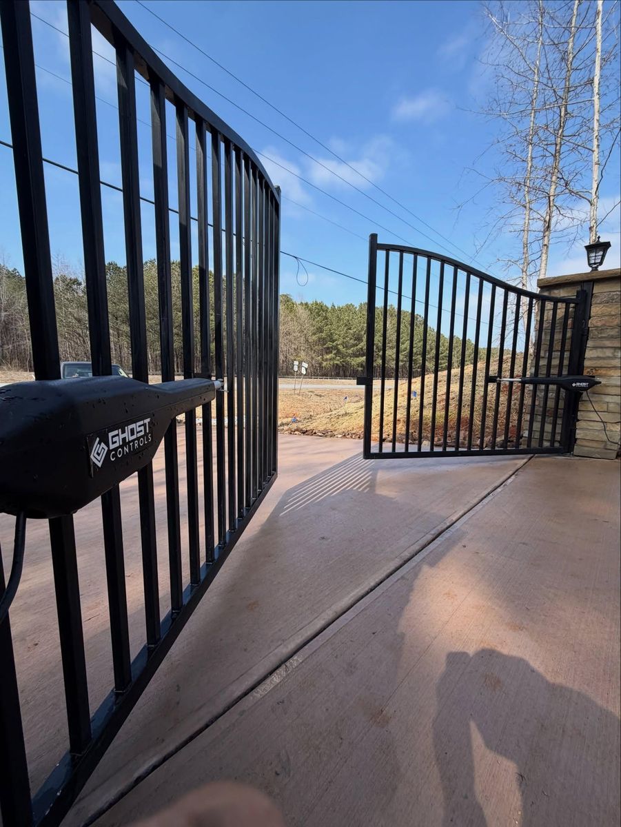 Fence Installs for E&T Outdoor Pros in LaGrange, GA
