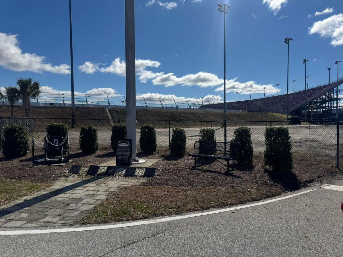 Specialty/Custom Fences for 4 In The Fire Fencing LLC in Darlington, SC