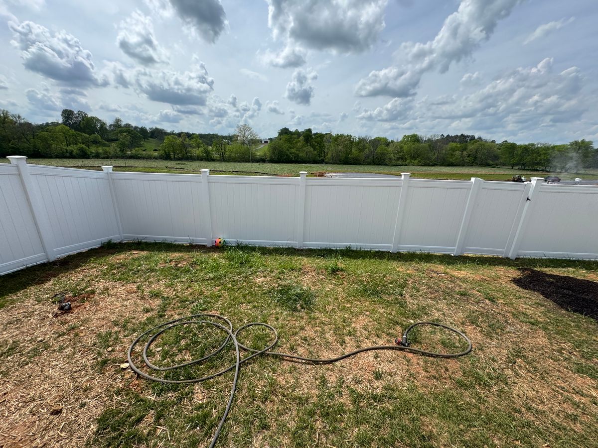 Fencing for Robenstine Construction in Franklin, TN