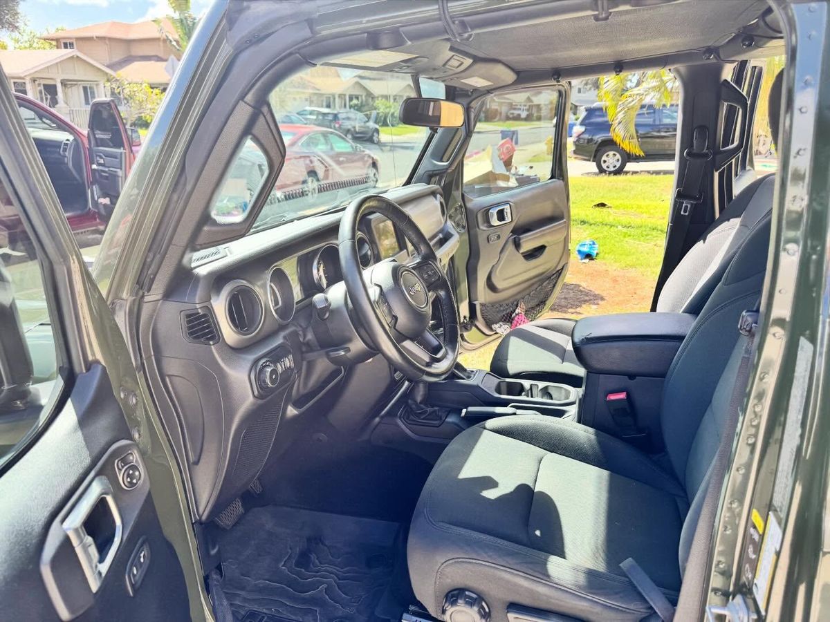 Interior/Exterior Package for EastSide AutoDetail LLC in Honolulu, HI