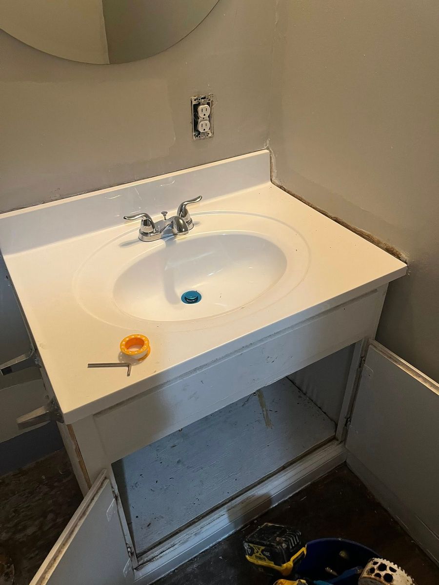 Plumbing Repairs for Scooter’s Construction in Centralhatchee, GA