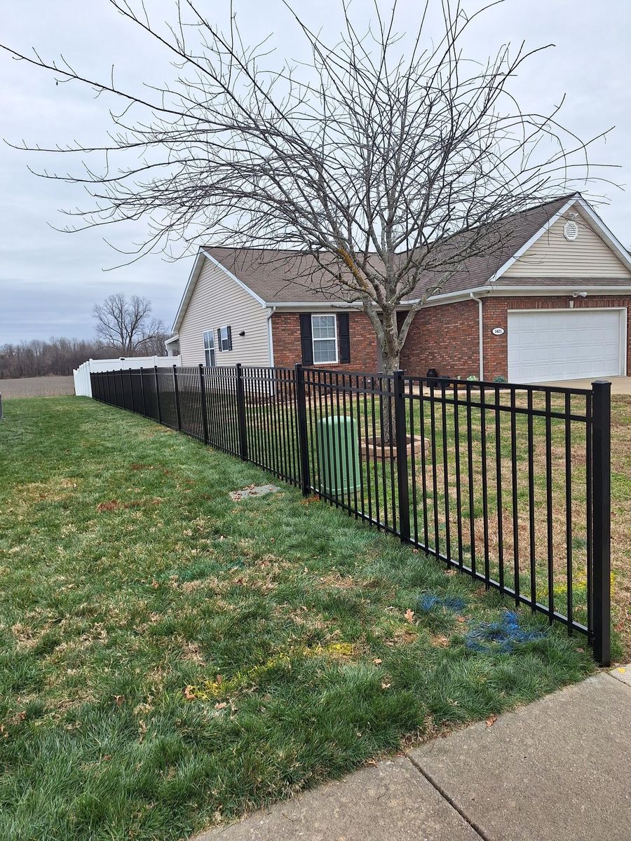 Fence Repair for Apex Fence in Henderson, KY