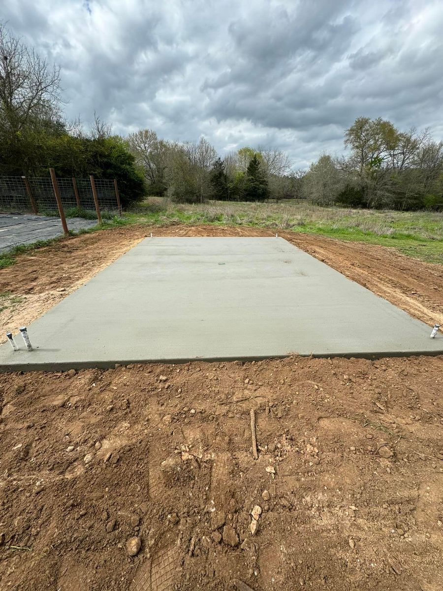 Concrete for 4L Concrete Solutions LLC in Bryan-College Station, TX