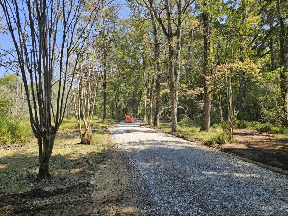 Driveways for Jason Scott Grading & Clearing in Williamson, GA