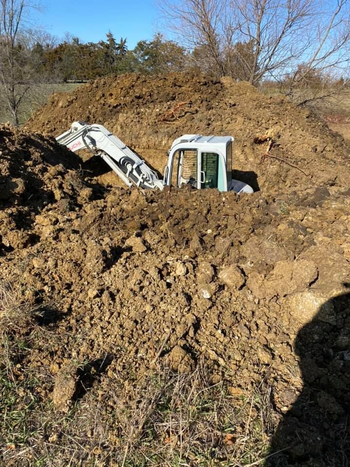 Grading and Leveling for Freedom Excavating in Ludlow, MO