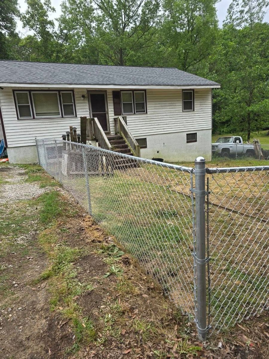 Chainlink Fencing for Innovative Enclosures in Mechanicsville, VA