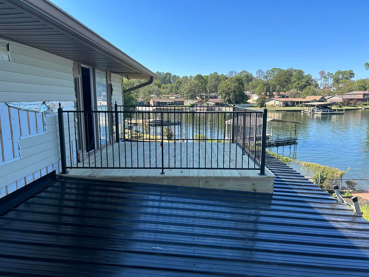 Deck Building for Well Hung Windows & More in Hot Springs, AR