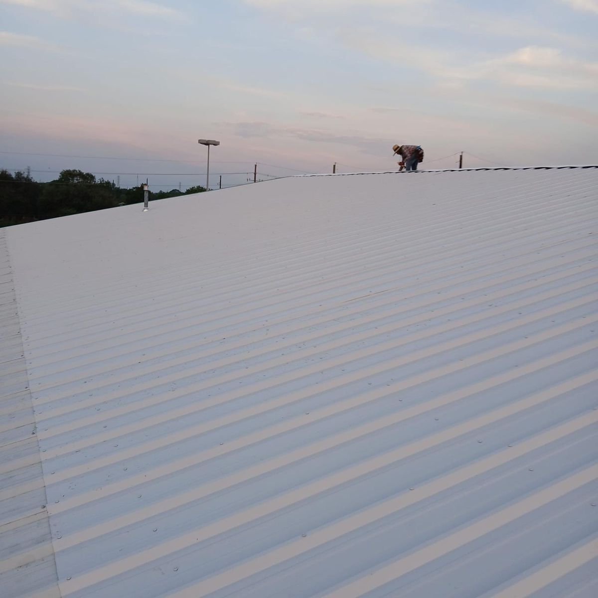 Metal Roofing Services for E & E Roofing & Exteriors LLC in Baytown, TX