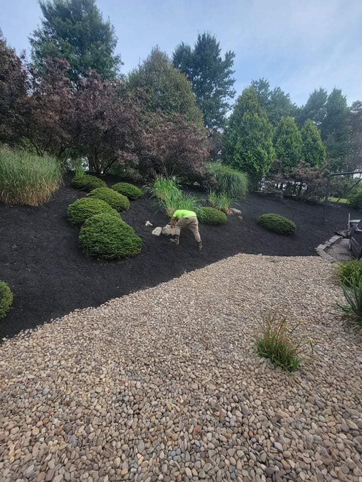 Mulch Installation for Xtreme landscaping LLC in Cambridge, OH