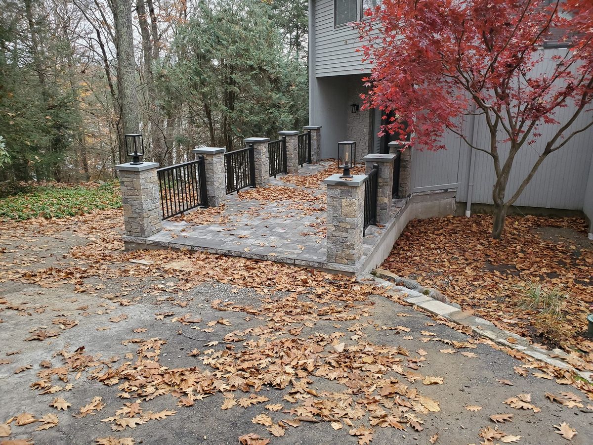 Landscape Installation for Glen R. Guilman Construction in Goshen, CT