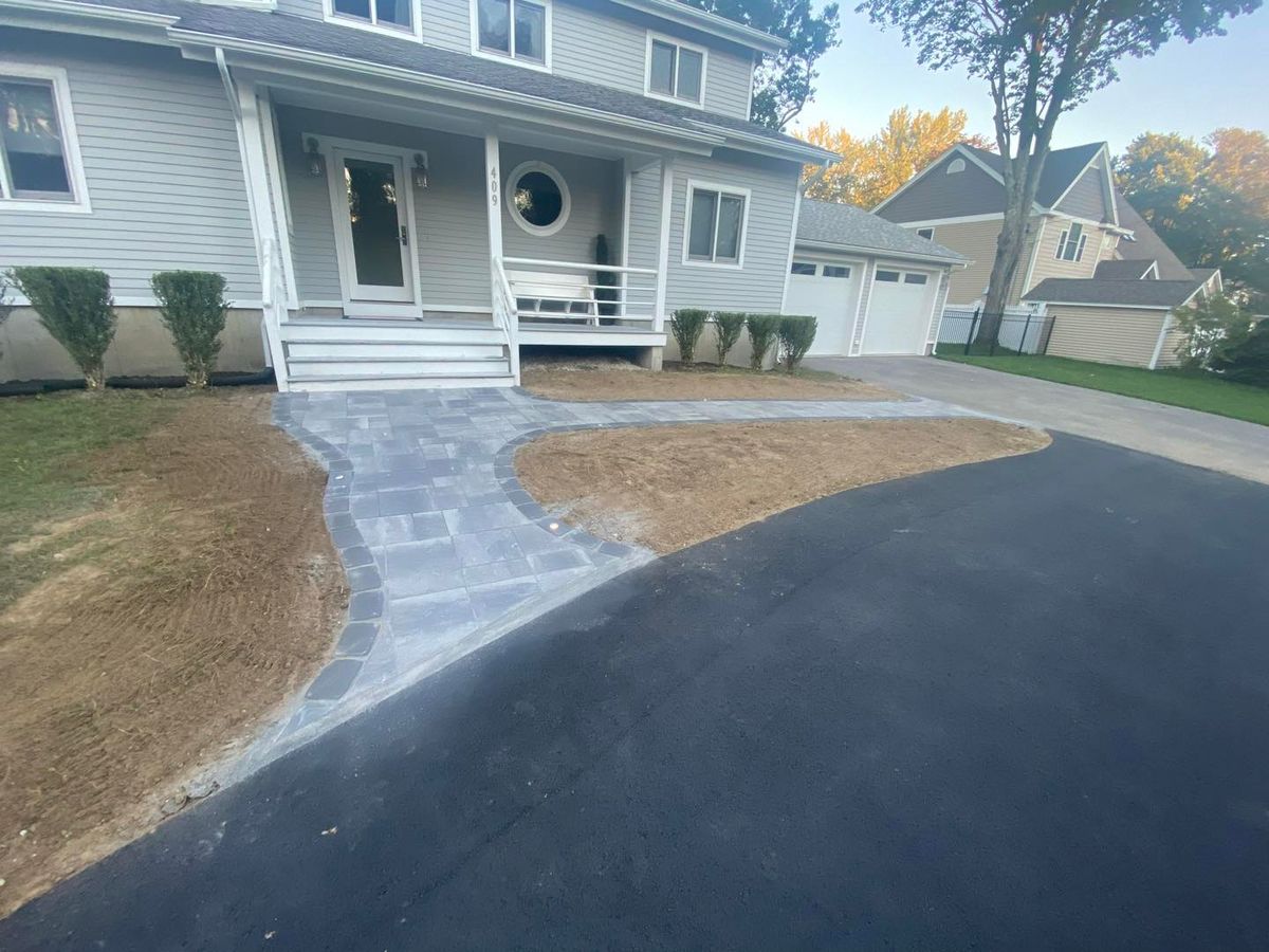 Hardscaping - Patios, Walkways, Retaining walls for Martin's Landscaping & Construction in Manchester, NH