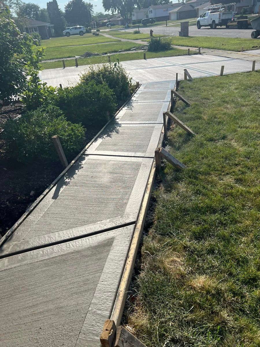 Sidewalk Installation for Luna Dynasty Concrete in Chicago, IL