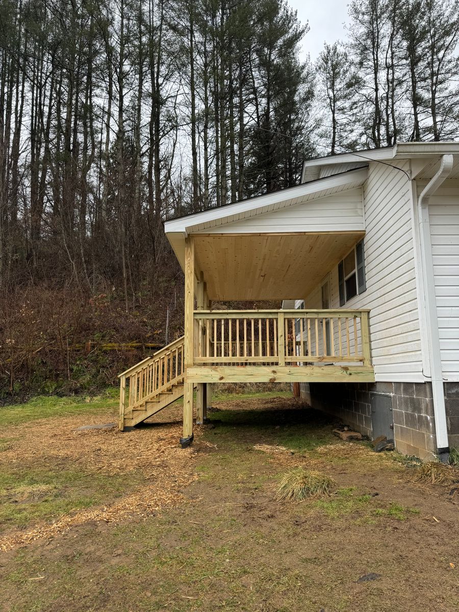 Carpentry for Redwood Construction in Asheville, NC